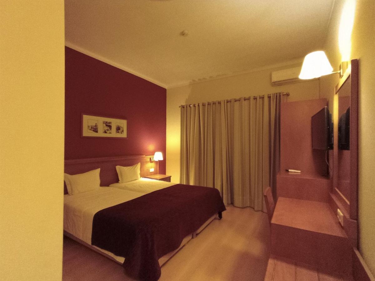 Hotel Monte Rio Aguieira Almaca Bagian luar foto