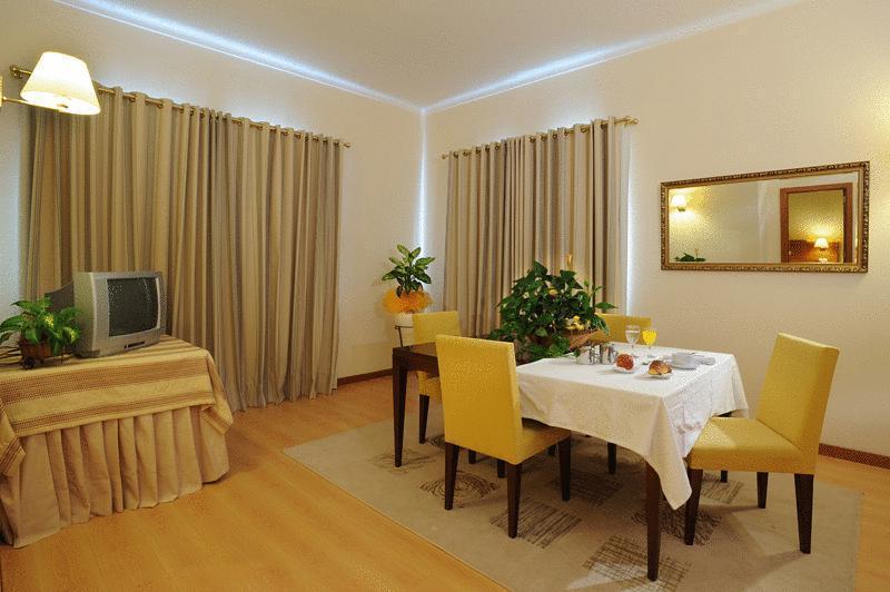 Hotel Monte Rio Aguieira Almaca Bagian luar foto